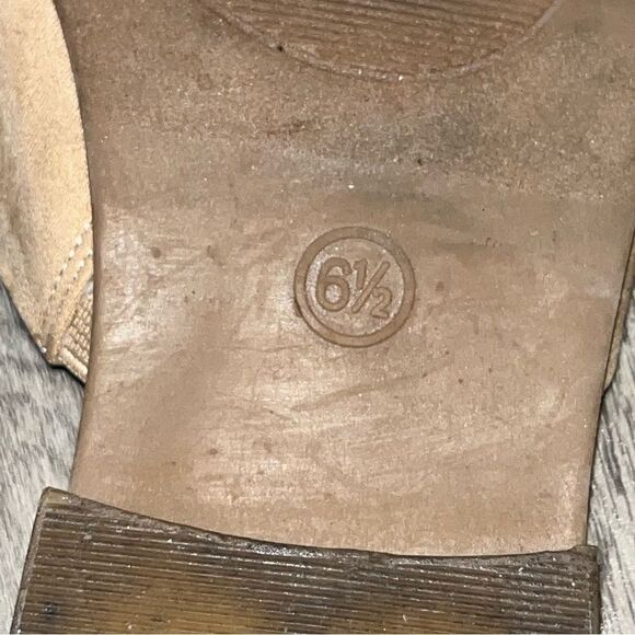 Women's Universal Threat Tan Suede Slip On Mules - Picture 4 of 11